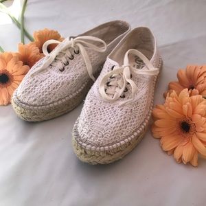 Natural World Lace Up Flat White Espadrilles Sz 37